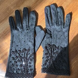 Women's Black Beaded Dress Gloves - Elegant Evening Accessory